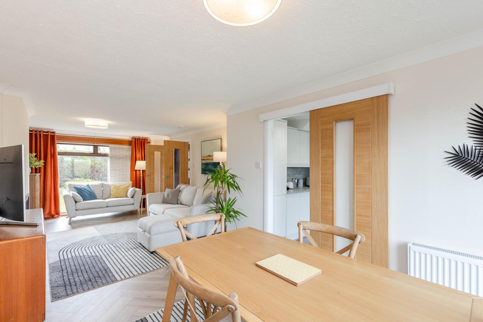 Family Home Inverkeithing Ideal For Edinburgh, Dunfermline & St Andrews 3 Bedrooms Buitenkant foto